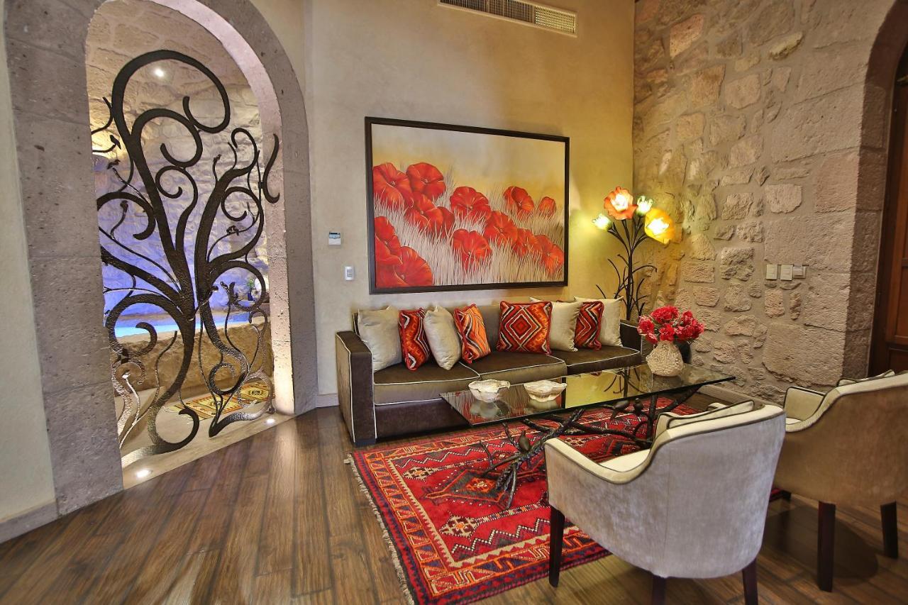 מורליה Hotel De La Soledad מראה חיצוני תמונה