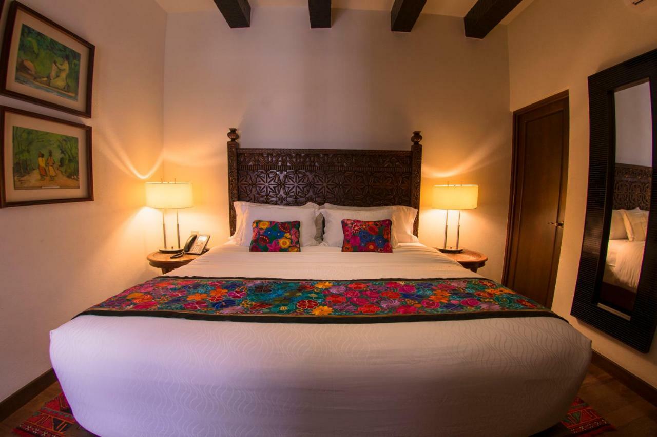 מורליה Hotel De La Soledad מראה חיצוני תמונה